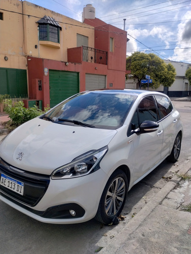 Peugeot 208 1.6 In Concert