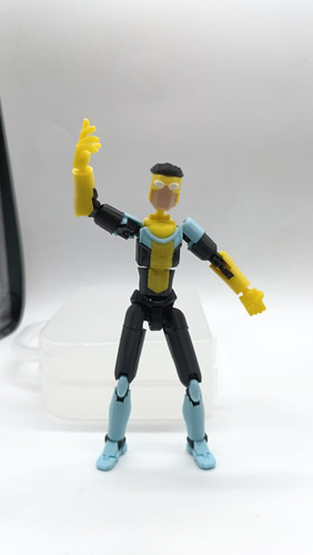 Dummy 13 Invincible Invencible T1 Figura Articulada