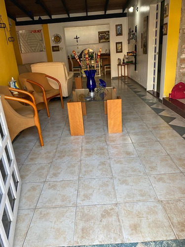 Imagen 8 de 17 de Vendo Casa Barata Y Grande En Turmero, Res. El Nispero - Kg