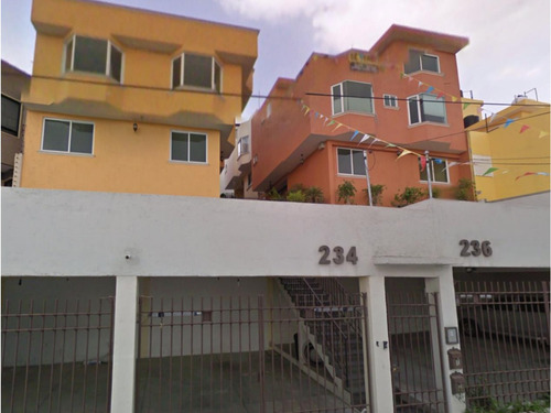 Casa En Venta En Cerro De La Bufa, Hab Los Pirules, 54040 Tlalnepantla