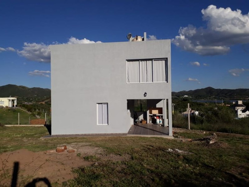 Casa En Venta En Acceso 14 Boxes