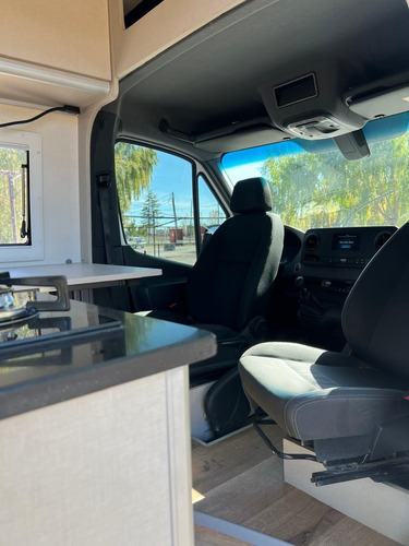 Mercedes Benz Sprinter