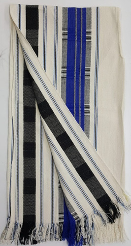 Imagen 4 de 6 de Poncho Costeño Dinastía Azul