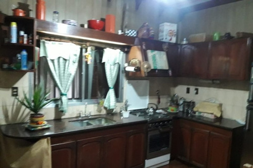 Triplex En Venta En Haedo Norte
