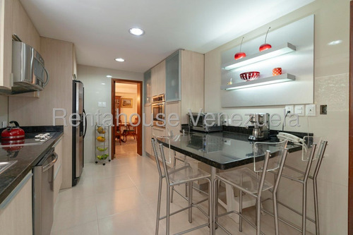 Casa En Venta Los Palos Grandes Mls #25-6343