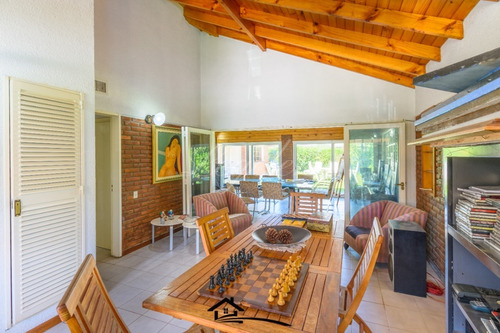 Imagen 4 de 13 de Casa En Venta En Barrio El Venado.