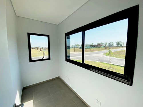Imagen 12 de 24 de Casa Venta | Barrio Santa Elisa | Pilar Zona Norte | Pilar Del Este | G.b.a | Financiación