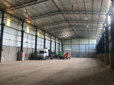 Depósito y galpón en alquiler