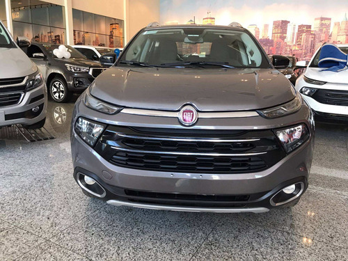 Imagem 3 de 8 de Fiat Toro 2.0 16v Turbo Diesel Volcano 4wd At9
