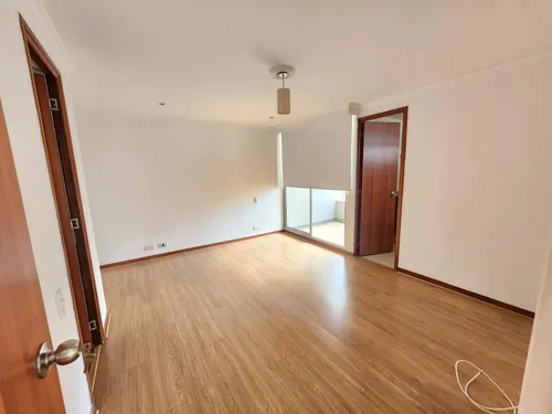 Apartamento En Venta En Los Balsos. Cod V11997