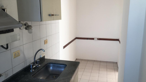 2 Dormitorios - 2 Balcones - Alquiler - Departamento - Centro