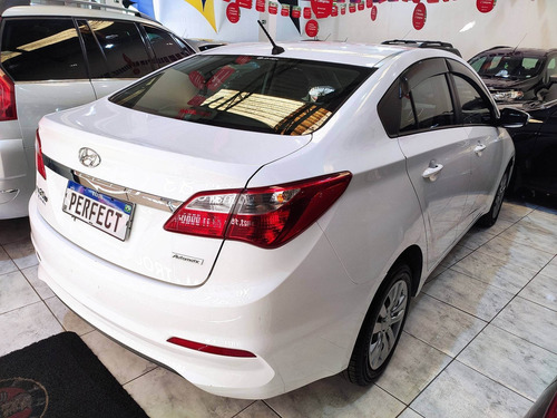 Imagem 5 de 9 de Hyundai Hb20s 1.6 Comfort Plus 16v Flex 4p Automático