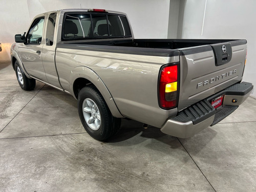 Nissan Frontier King Cab Xe 5vel 4x2 Mt
