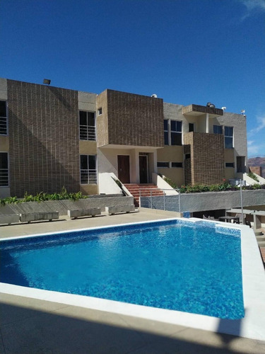Imagen 3 de 11 de Townhouse En Venta En Altos De Aricagua El Rincón Cód 11278