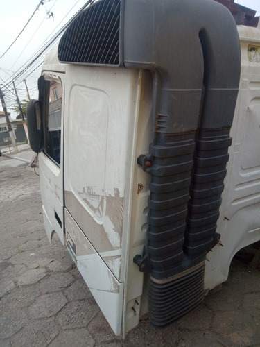 Imagem 2 de 13 de Volvo Fm 12 340