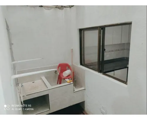 Venta De Casa Trifamiliar La Nueva Base, Norte De Cali, 4582.