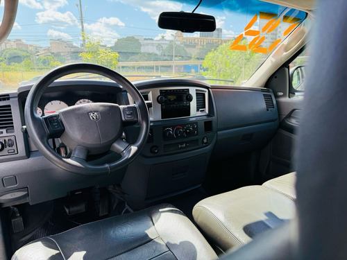 Dodge Ram 2500 5.9 Cab. Dupla 4x4 4p
