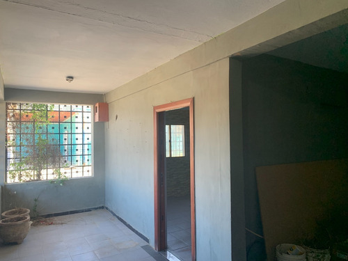 Imagen 3 de 19 de En Venta Casa En Carirubana