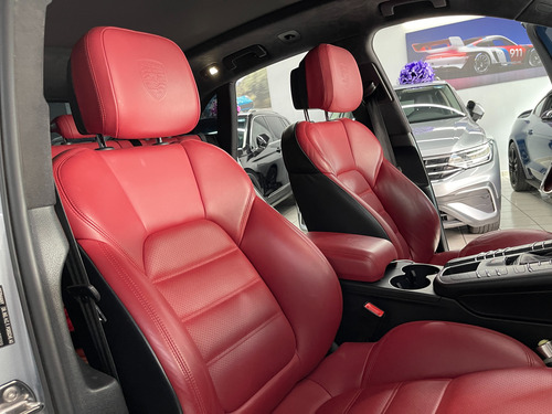 Porsche Macan 3.7 Turbo At
