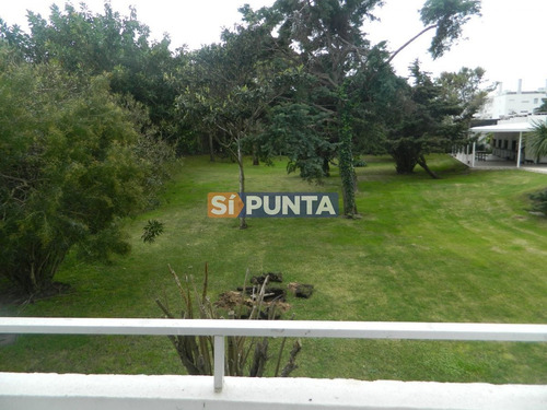 Imagen 2 de 6 de Apartamento En Alquiler Verano