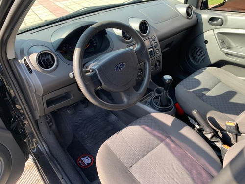 Ford Fiesta Fiesta 1.0 MPI HATCH 8V FLEX 4P MANUAL
