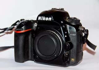 Cámara Nikon D750 Precio Tratable