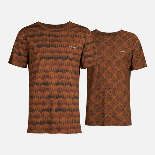 Polera Hombre Bi-curioso Print Mostaza Haka Honu