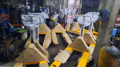 Imagen 2 de 7 de Zorra Hidraulica 3000kg Reforzafas