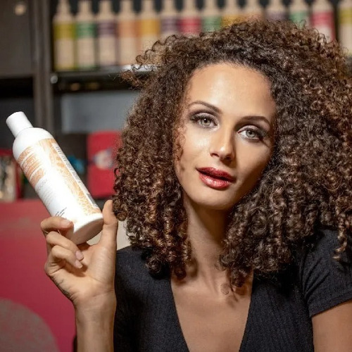 Imagen 3 de 6 de Acondicionador Urban Curls Para Rizos 960 Ml