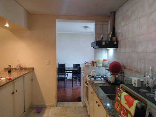 Casa 4 Ambientes Barrio Almirante Brown (villa Lugano), Bergantìn Balcarce 6060 - Villa Lugano Se Acepta Permuta.
