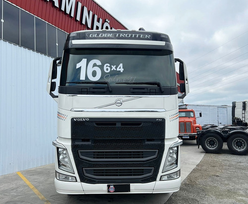 Imagem 2 de 12 de Volvo Fh 540 6x4 2016
