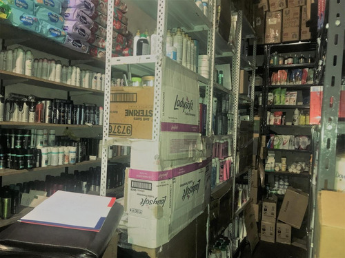 Imagen 6 de 8 de Local Comercial Excelente Ubicacion - Vicente López