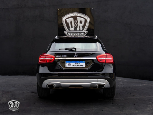 Mercedes-Benz Classe GLA 1.6 Advance Turbo Flex 5p