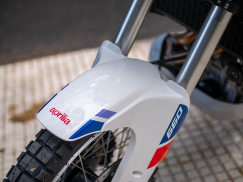 Imagen 10 de 25 de Aprilia Tuareg 660cc Reserva Ya
