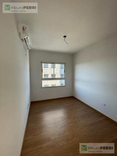 Imagen 5 de 8 de Departamento - La Plata