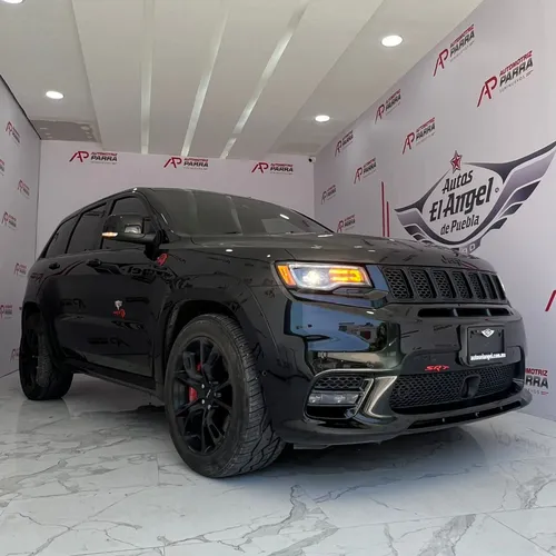 Jeep Grand Cherokee 6.4 Srt-8 At