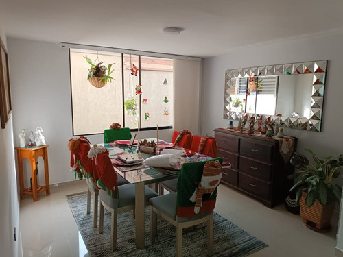 Apartamento En Venta En Medellín - Laureles Cod 66565