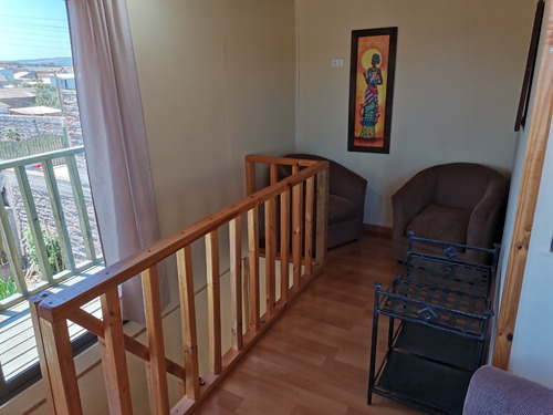 Imagen 9 de 13 de Arriendo Cabaña Hasta 7 Personas, Pichilemu