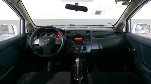 Nissan Tiida 1.8 ADVANCE AUTO