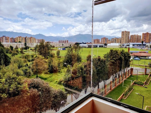 Imagen 12 de 22 de Apartamento En Venta Colina Campestre 820-476