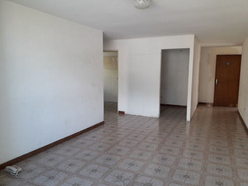 Imagen 6 de 14 de Oferta De Oportunidad De Apartamento En El Marqués.