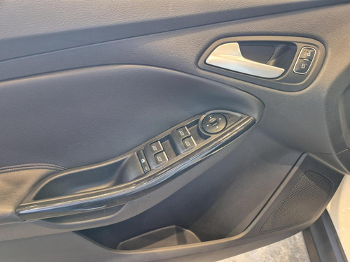 Ford Focus Ti At 2.0sc