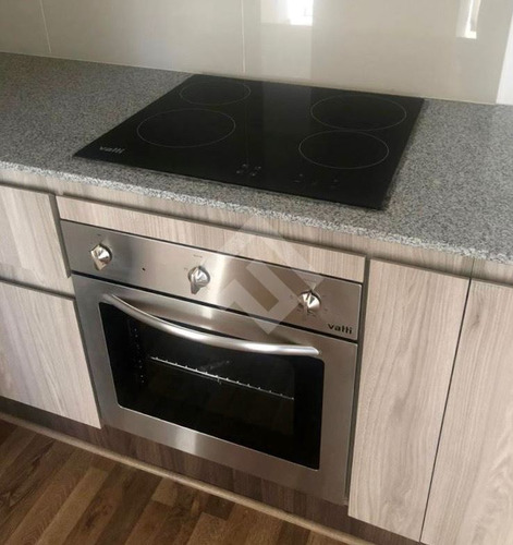 Departamento En Venta De 2 Dorm. En Estación Central