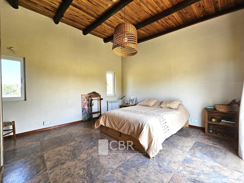 Lindísima Casa De 4 Amb. (164 M2) S/lote De 1,17 Ha. Con Pileta!