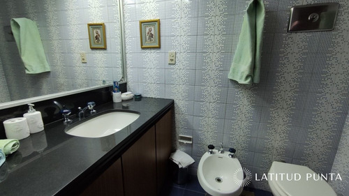 Imagen 23 de 30 de Apartamento En Península, 3 Dormitorios Más Dependencia
