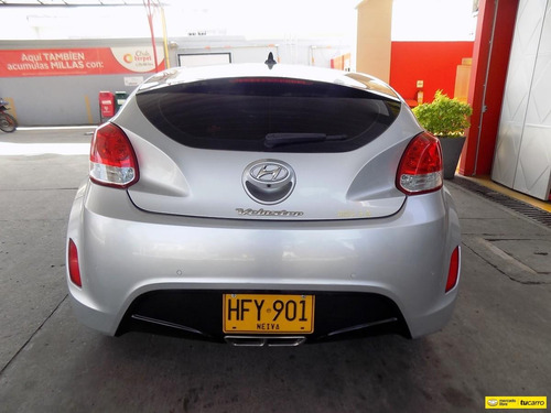 Hyundai Veloster Veloster