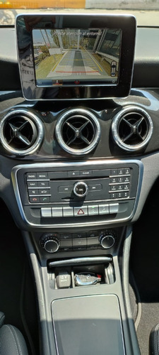 Imagen 14 de 15 de Mercedes Benz Cla 200 Sport 2019 Plata