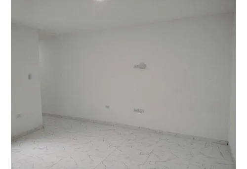 Apartaestudio En Alquiler Barrio Miraflores 205