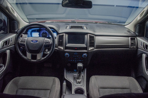Imagen 10 de 23 de Ford Ranger 3.2 Cd Xlt Tdci 200cv Automática 4x2
