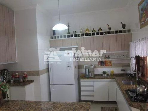 Imagem 15 de 20 de Venda Sobrado 4 Dormitórios Enseada Ubatuba R$ 820.000,00 - 33491v